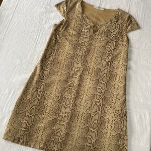 Cute, fun shift dress. Snakeskin pattern in neutral beige and browns. Size Small
